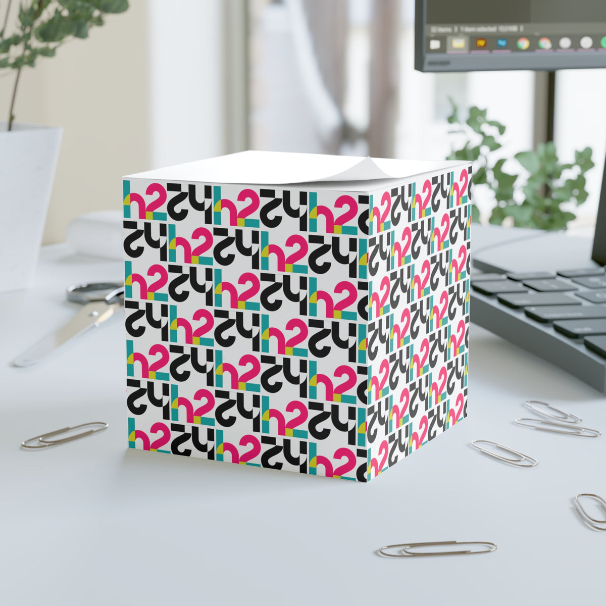 Retro Geometric Note Cube — Colorful Pattern Sticky Memo Cube