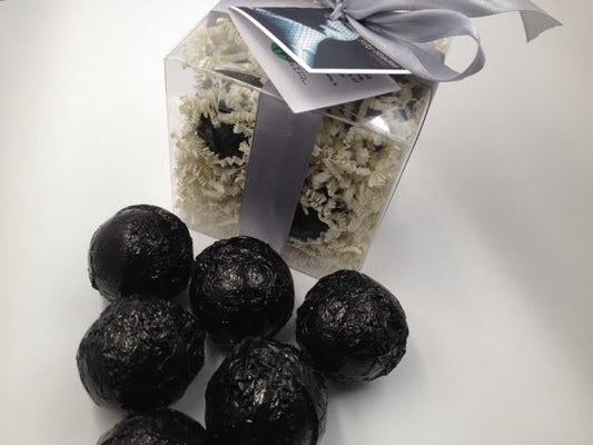 Luxury Bath Bomb GIFT SET with 6 (six) 2.25 oz bath bombs, (select from drop down menu Fragrances R thru Z)